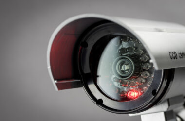 Vale a pena investir em um sistema de câmera de segurança residencial?